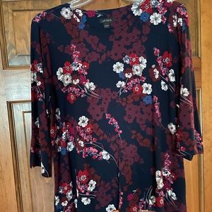 JJill three quarter length sleeves